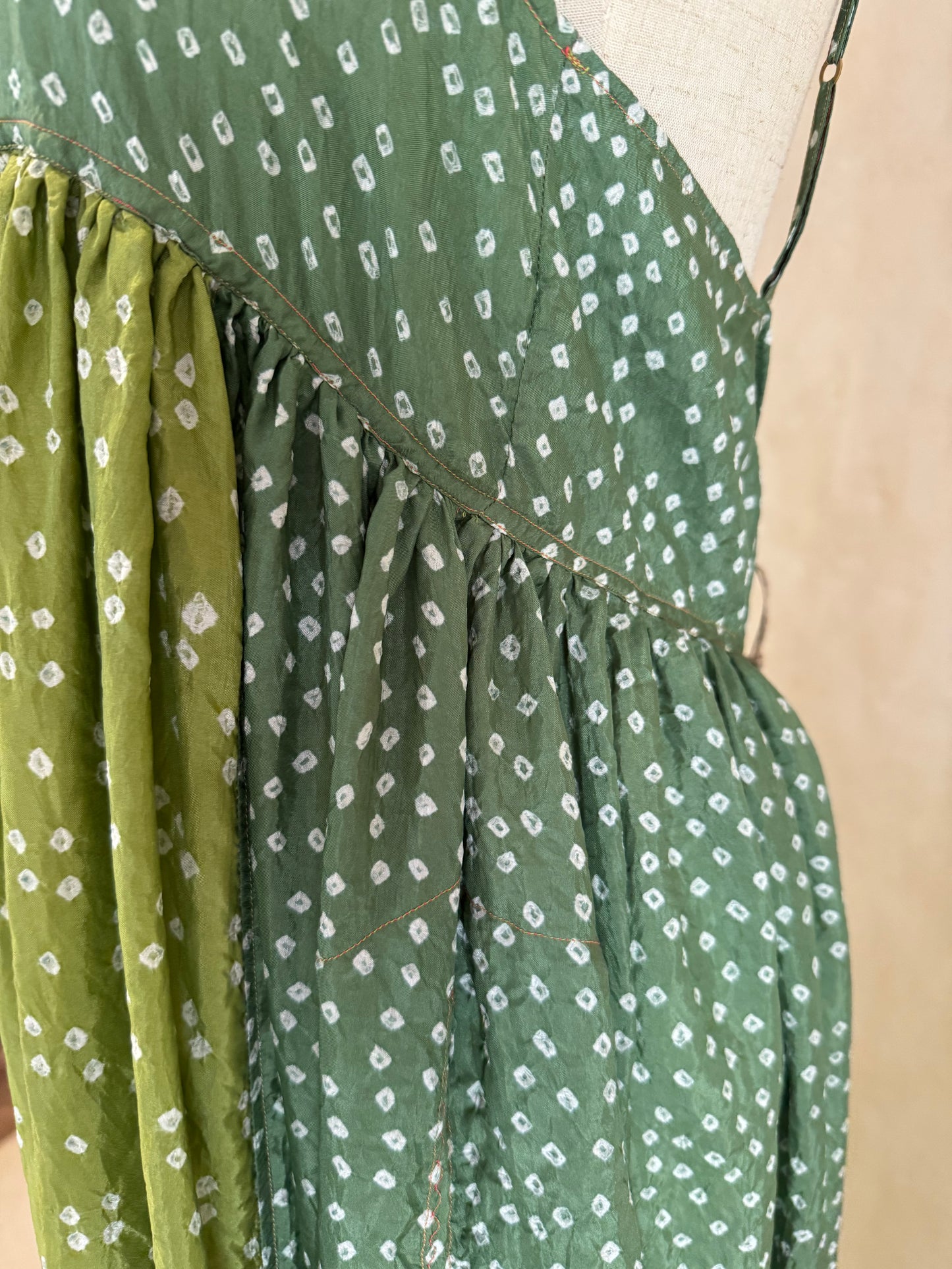Injiri silk shibori dress