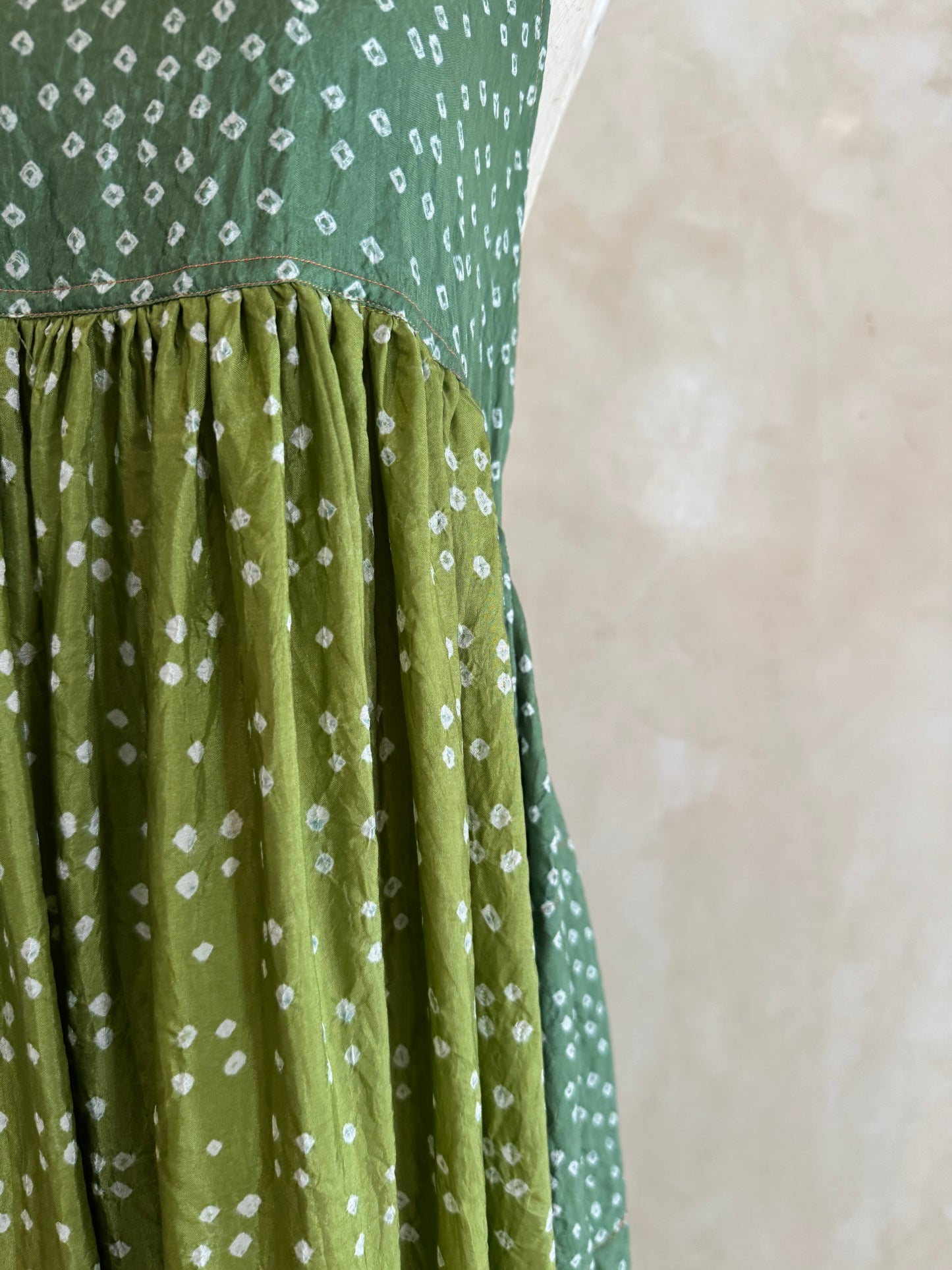 Injiri silk shibori dress