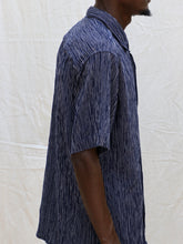 Load image into Gallery viewer, Textured dark blue shirt
